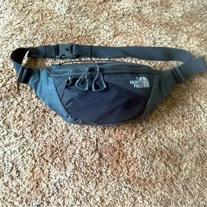 The North Face Lumbnical Waist Bag Crossbody Bumbag Hip Pack -Asphalt Grey/Black